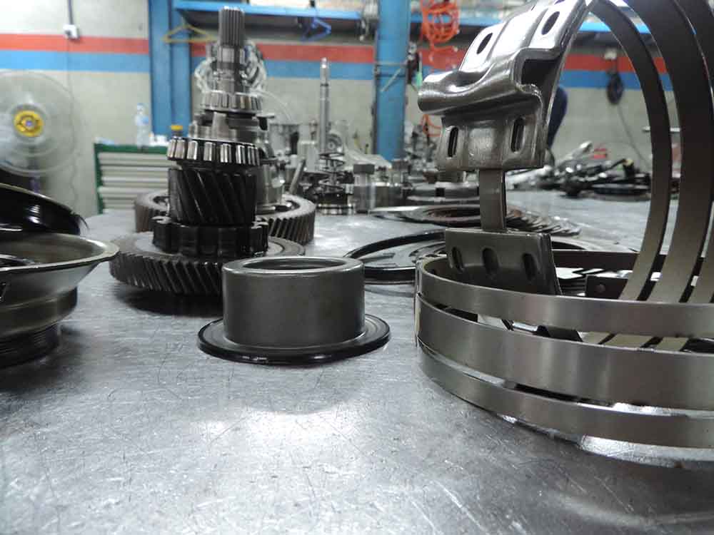 gearbox-overhull